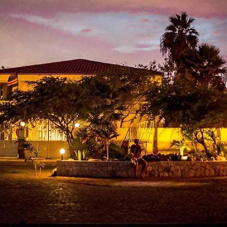 Surf House Hostel Santa Maria Esterno foto