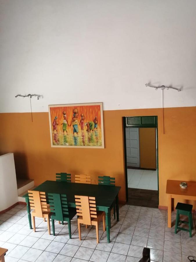 Surf House Hostel Santa Maria Esterno foto