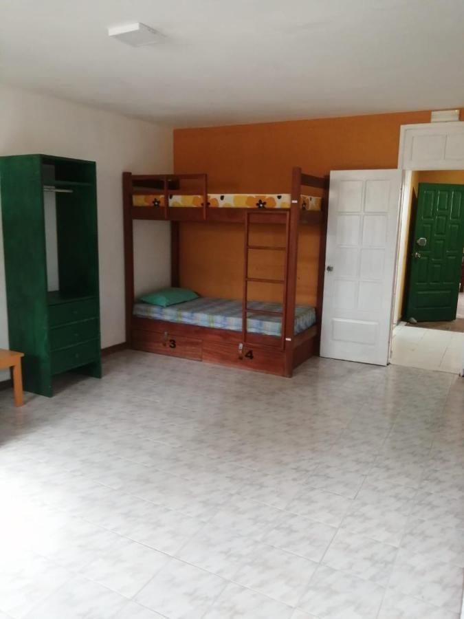 Surf House Hostel Santa Maria Esterno foto