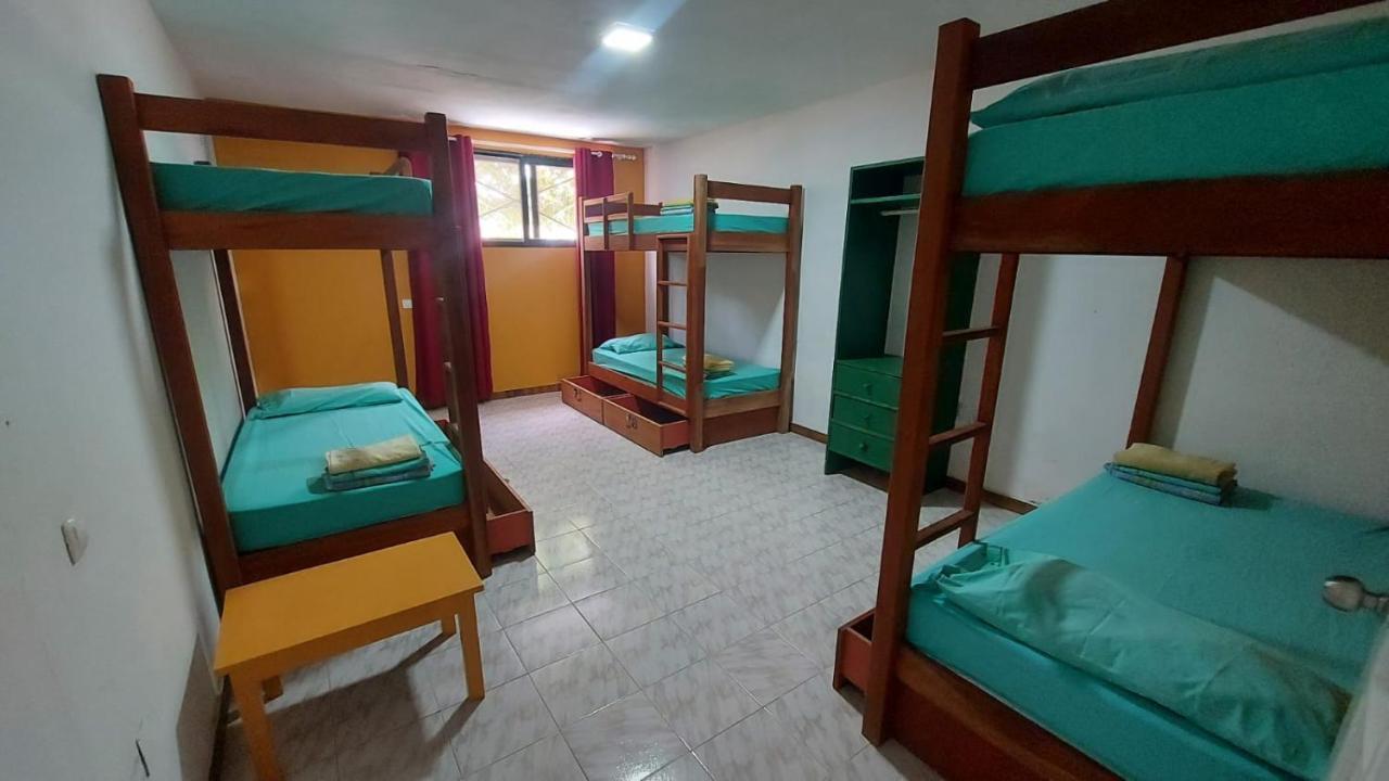 Surf House Hostel Santa Maria Esterno foto